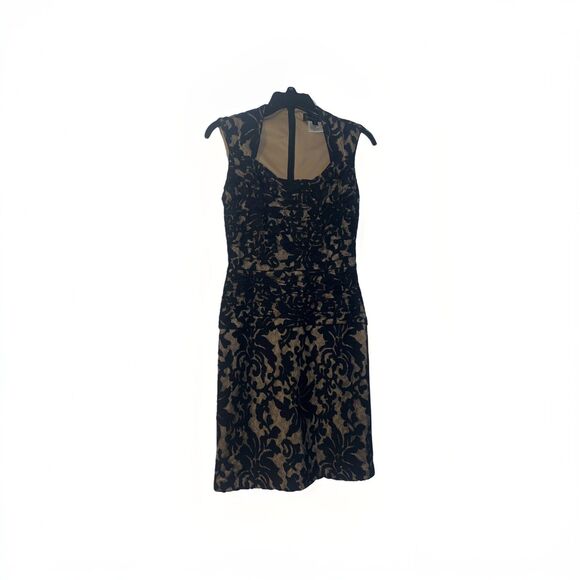 Tadashi Shoji Blue Lace Sheath Dress Women’s 4 – Embroidered Cocktail Dress - Picture 2 of 6